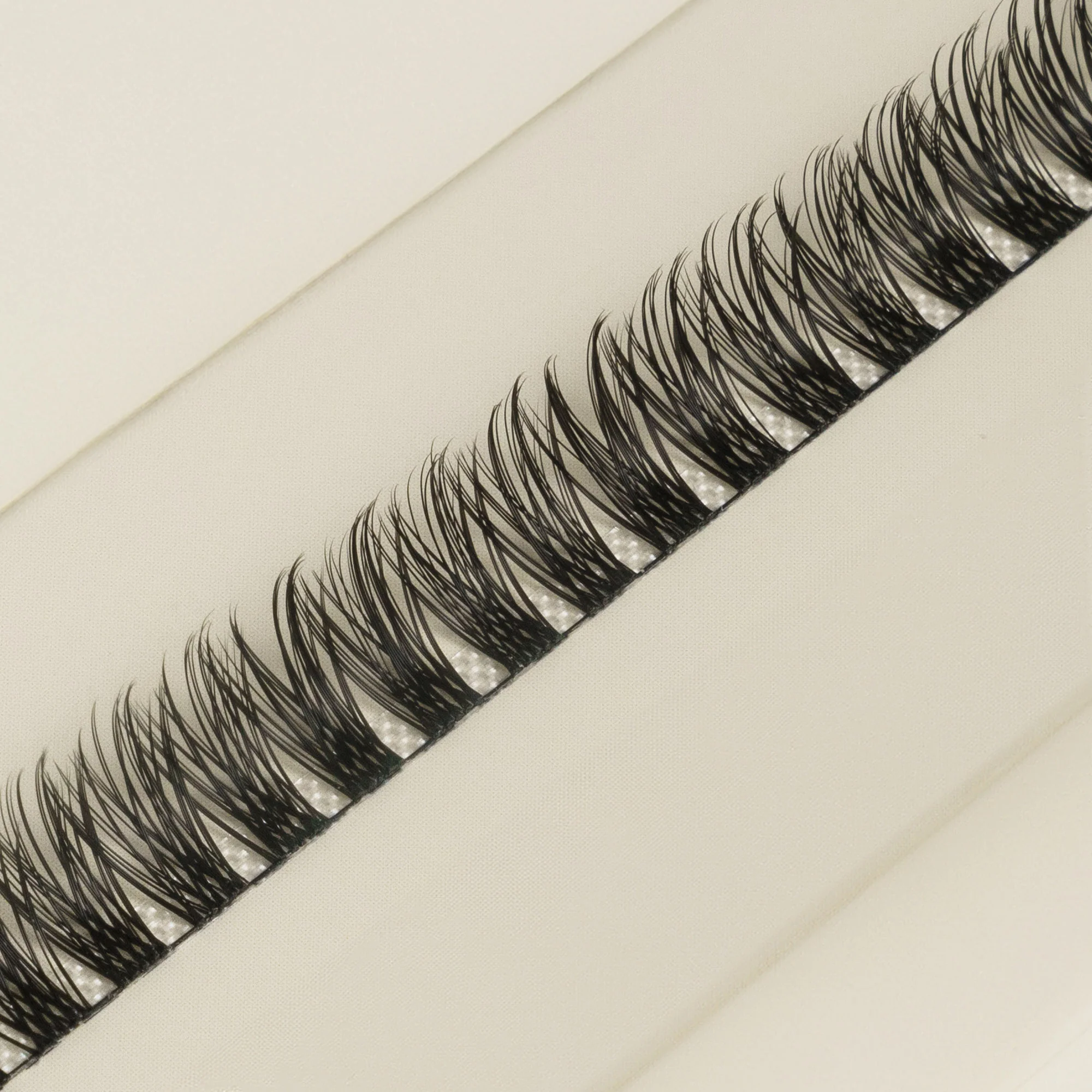 Lash Ribbons Style 04 Single Pack - Image 7