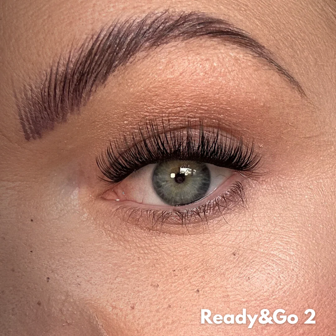 Ready & Go Pre-Glued Lashes Set - Image 3